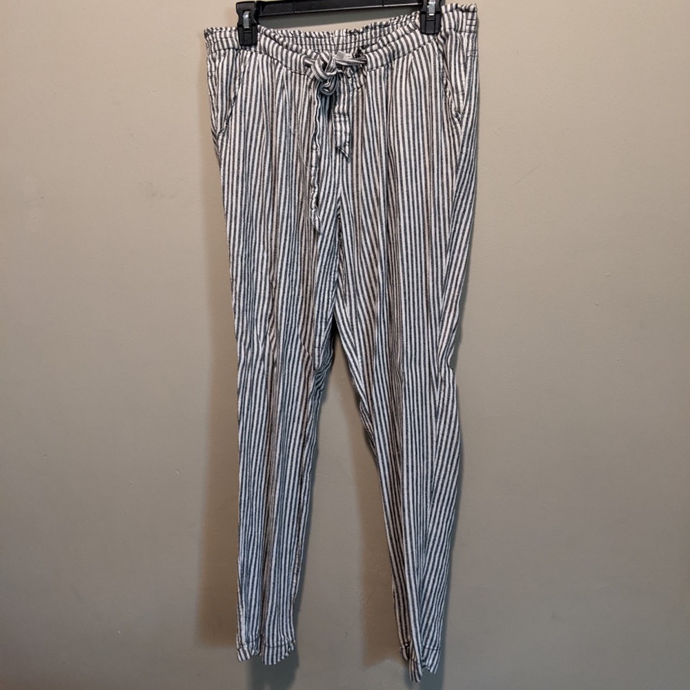 Seersucker Paper Bag Waist pants